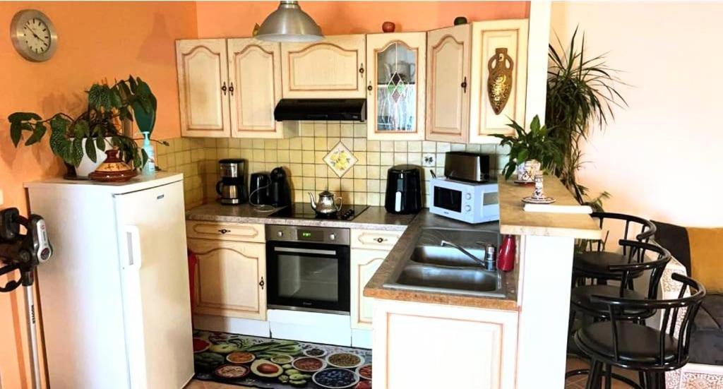 Charmante Maison Au Calme Sainte-Maure Екстериор снимка